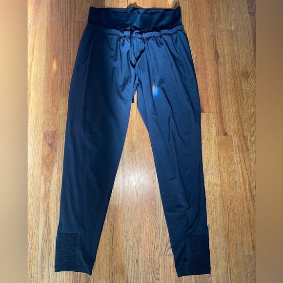 Athleta Spar Pant Black Size Small - Picture 2 of 9